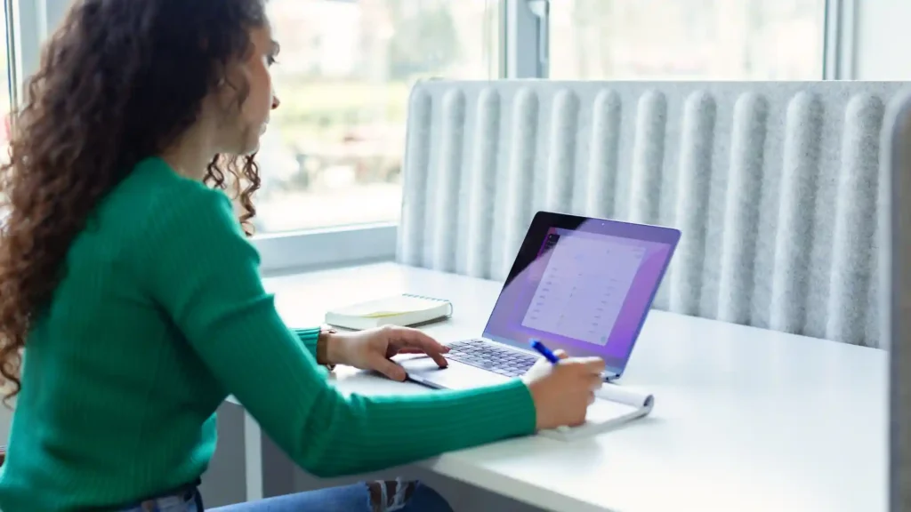 Apogea : quels sont les avantages dun logiciel de paie cloud par rapport a un logiciel installe sur site